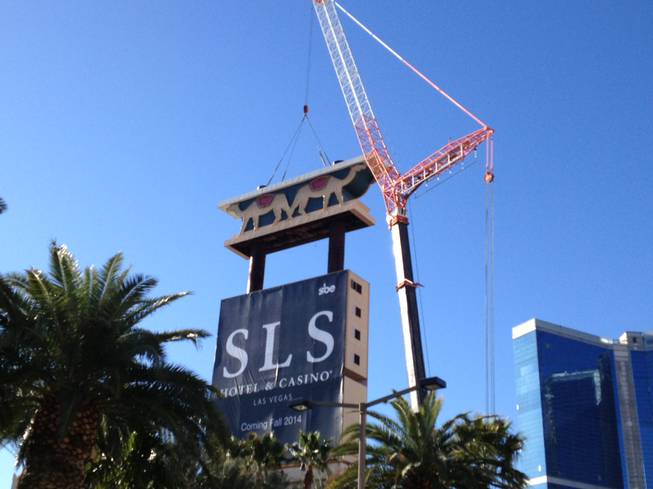 So long, Camels: Sahara sign dismantled on the Strip - Las Vegas Sun News