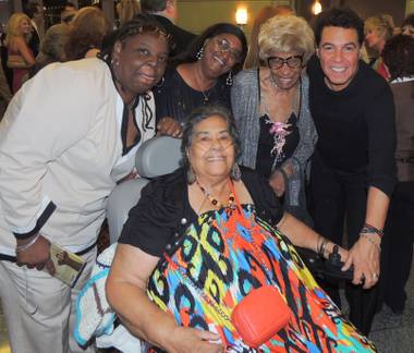 Posing with Gloria Bullard at Cabaret Jazz on May 3 are her niece Corazon Ficklin, her daughter Victoria Ficklin, her cousin Mary Fauntleroy and Clint Holmes.