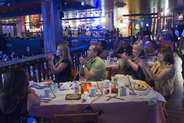 Diners applaud Sharon Smith and the Nu Vision Ensemble during a Mother's Day “Kirk Franklin’s Gospel Brunch” at the House of Blues in Mandalay Bay Sunday, May 12, 2013.