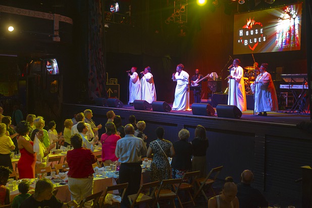 Host Patti Pennington, center, performs with the Nu Vision Ensemble during a Mother's Day “Kirk Franklin’s Gospel Brunch” at the House of Blues in Mandalay Bay Sunday, May 12, 2013.