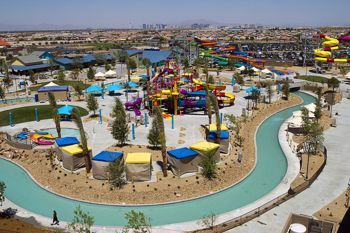 HD Tour] Full Tour Overview of Wet n Wild Las Vegas - Newest Water Park 