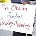 Picketers Show Support For Bradley Manning