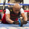 Mayweather Jr. Prepares For Alvarez