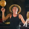 Blind Juggler Nino Frediani