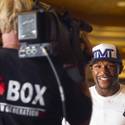 Mayweather and Alvarez Arrivals