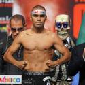 Mayweather and Alvarez Make Weight for Fight