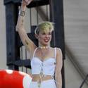 2013 iHeartRadio: The Village