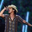 2013 iHeartRadio Music Festival: Day 2