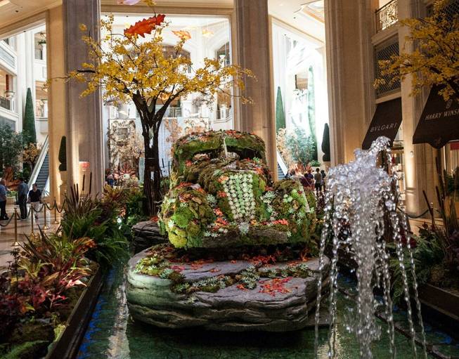The Autumn 2013 display at the Palazzo Waterfall Atrium and ...