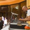 Marquez and Bradley Make Arrivals At Wynn