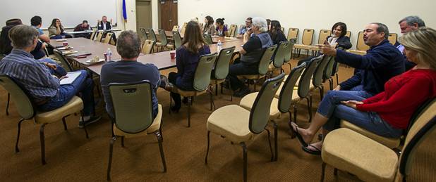 Jon Ralston (right) expresses his thoughts on the community impact of Las Vegas turning into a one-newspaper town during a discussion for those attending the Las Vegas pro chapter Society of Professional Journalists at the Nevada State Museum at the Springs Preserve Saturday, Oct. 19, 2013.