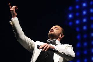 Justin Timberlake performs at the MGM Grand Garden Arena Friday, Nov. 29, 2013.