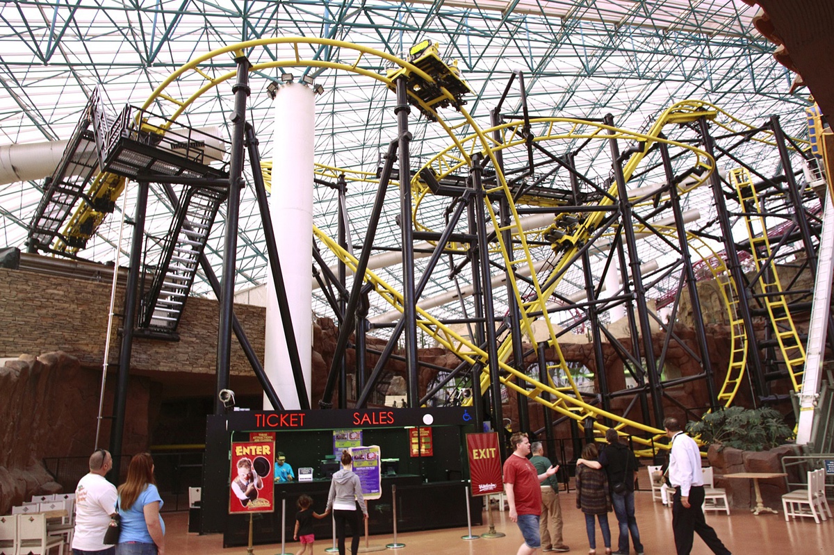 Woman injured after falling from Strip roller coaster Las Vegas Sun News