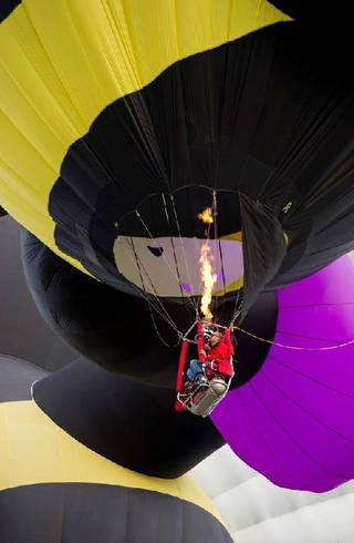 Michael Glen, the worlds first paraplegic hot air balloon pilot, will be flying in the 2014 Pahrump Balloon Festival.