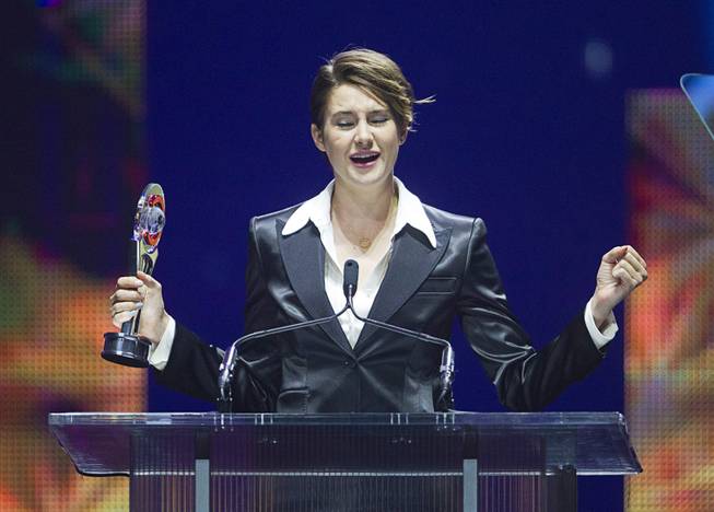 Female Star of Tomorrow Shailene Woodley breaks into a Celine Dion song at the Big Screen Achievement Awards during CinemaCon, the official convention of the National Association of Theatre Owners, at Caesars Palace Thursday, March 27, 2014. The show was held in The Colosseum where Celine Dion performs.