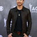 Stars Arrive for the ACMA Show