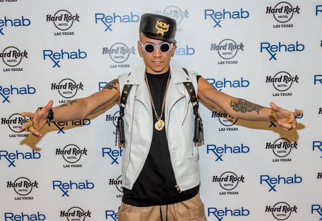 Taboo of The Black Eyed Peas spins at Rehab on ...