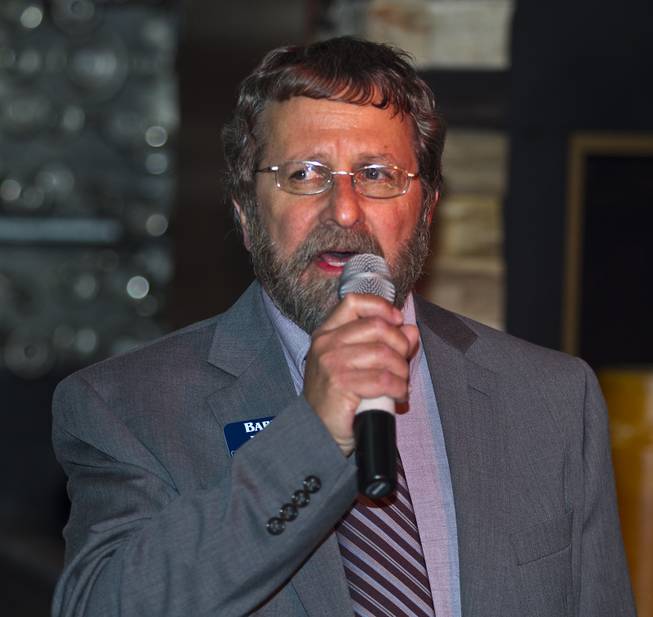 State Controller candidate Barry Herr introduces his platform to Libertarian party members and guests during a  meet and greet session at Hyde in the Bellagio on Thursday, May 29, 2014.