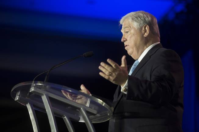 Haley Barbour, a former governor of Mississippi, speaks to delegates at the Republican Leadership Conference in New Orleans, May 30, 2014. After establishment candidates won a series of primaries this year, Republican leaders are considering tough tactics to head off further attacks from the Tea Party. (Edmund D. Fountain/The New York Times)