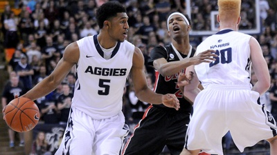 Take 5: Rebels head to Utah State hunting for third straight victory