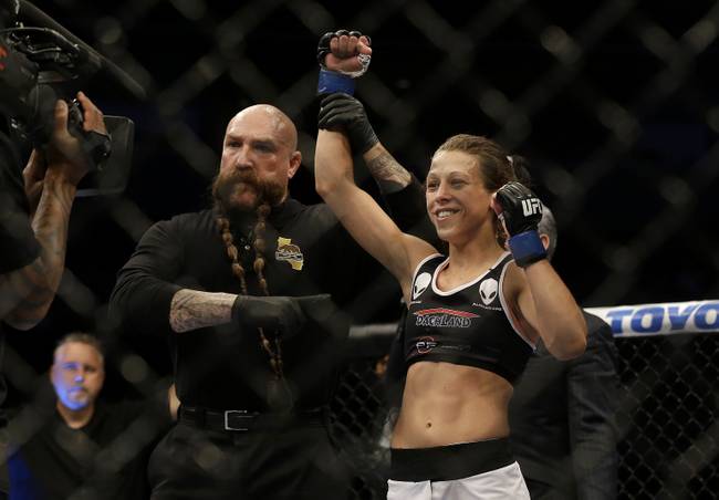 Joanna Jedrzejczyk reached UFC title fight in short order - Las