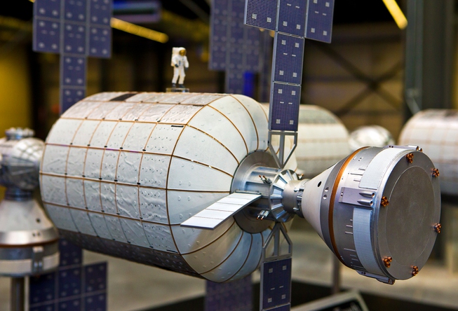 Bigelow Expandable Activity Module - Bigelow Aerospace introduces the B ...