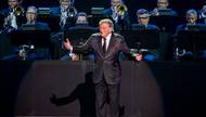 Tony Bennett recalls what it was like for singers in the early days of Las Vegas. Which is to say, there was not a lot of work for singers in the early days of Las Vegas. ...
