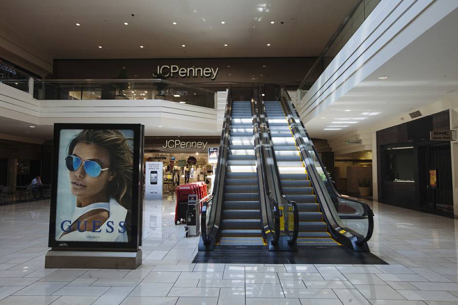 Galleria Mall - Las Vegas Sun News