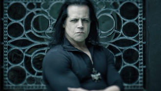 Musician talks tour, creative process for latest covers album.