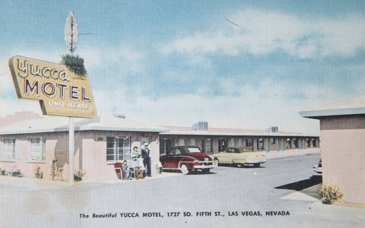 Vintage Las Vegas — Las Vegas, 1988. Two postcards showing Riviera