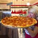 Nikki Ferraro: Pizza Forte
