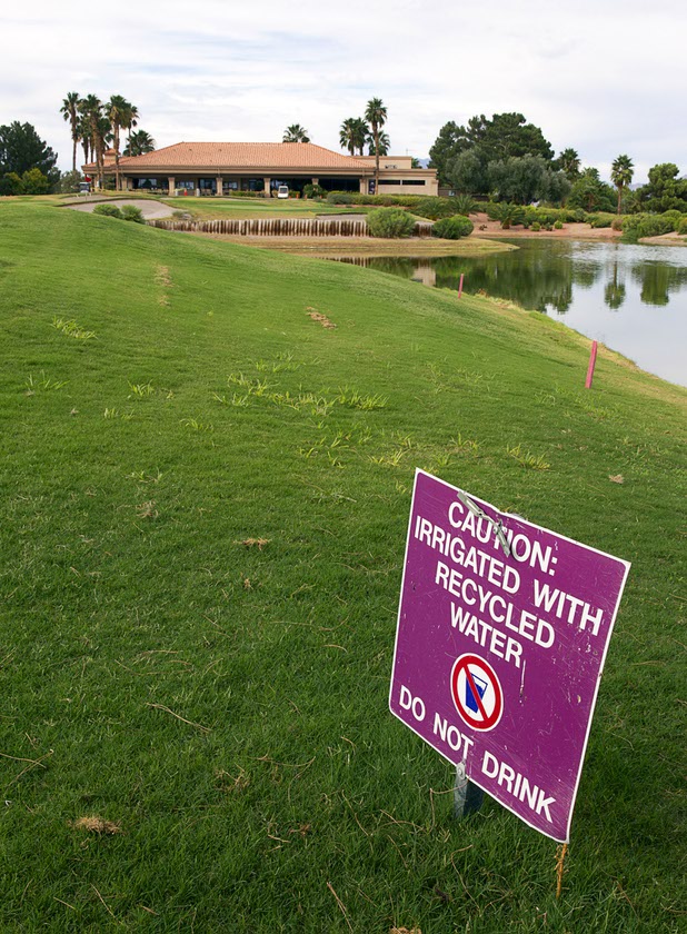 A sign warns not to drink the irrigation water at the Palm Valley Golf Course in Summerlin Monday Sept. 28, 2015. The course is irrigated with reclaimed water and is converting some the rough to desert landscaping.