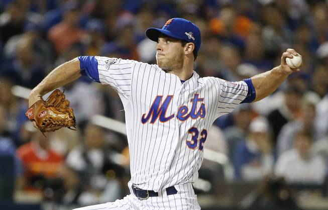 New York Mets pitcher Steven Matz (32), who played for the Las Vegas 51s this year, delivers against the Los Angeles Dodgers during the first inning of Tuesday's game.