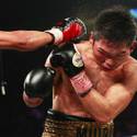 Vargas Beats Miura for the Title