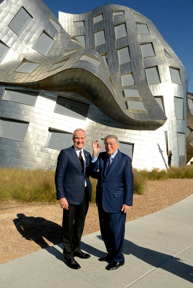 Larry Ruvo and Tony Bennett at the Cleveland Clinic Lou Ruvo Center for Brain Health on Tuesday, Dec. 1, 2015, in downtown Las Vegas.