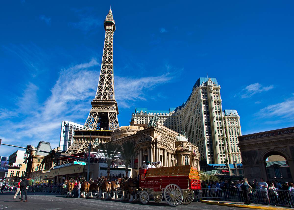 Eiffel Tower Experience in Las Vegas - Rise Above the Strip – Go Guides