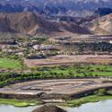 Lake Las Vegas: Village and Home Construction