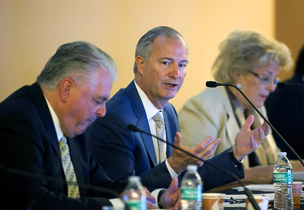 Committee chairman Steve Hill, center, executive director of the Governor's Office of Economic Development, speaks during a Southern Nevada Tourism Infrastructure Committee meeting at UNLV Thursday, Aug. 25, 2016.