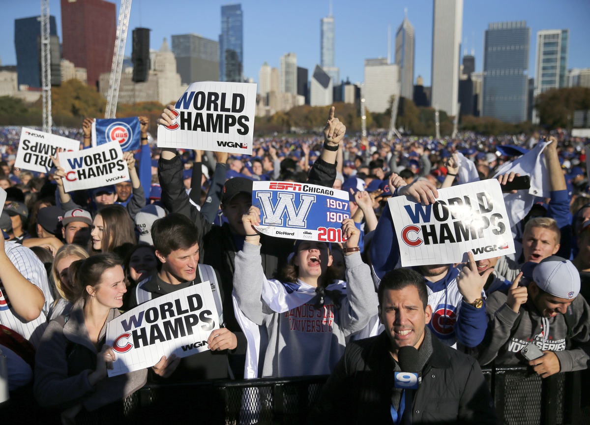 OTD: Cubs celebrate 2016 World Series Championship with parade and