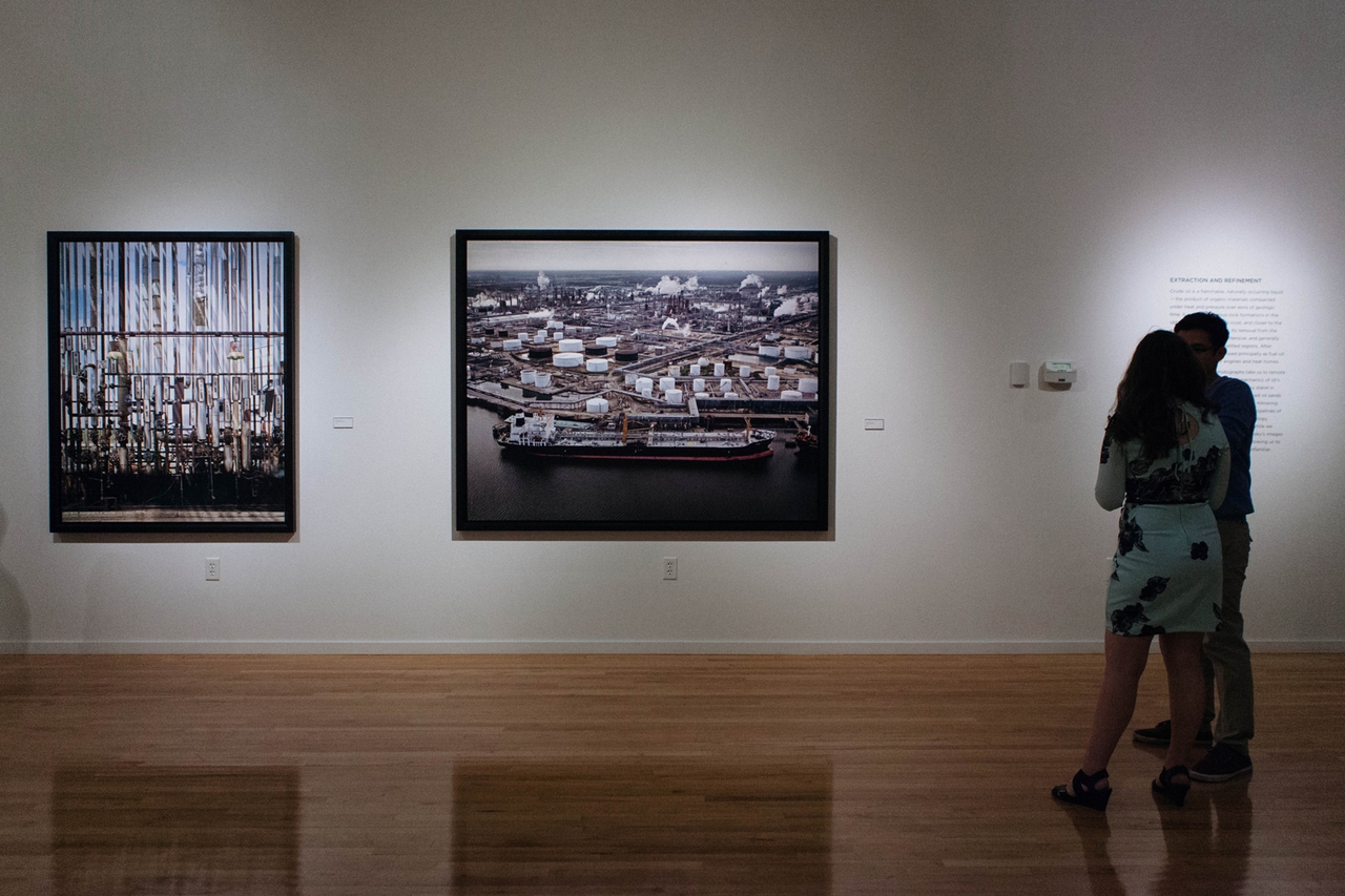 UNLV Barrick Museum Presents Edward Burtynsky: Oil