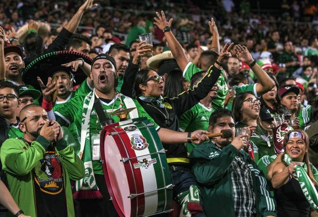 Mexico Beats Iceland