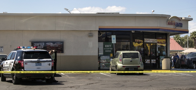 Metro investigates a stabbing at an ARCO convenience store in ...