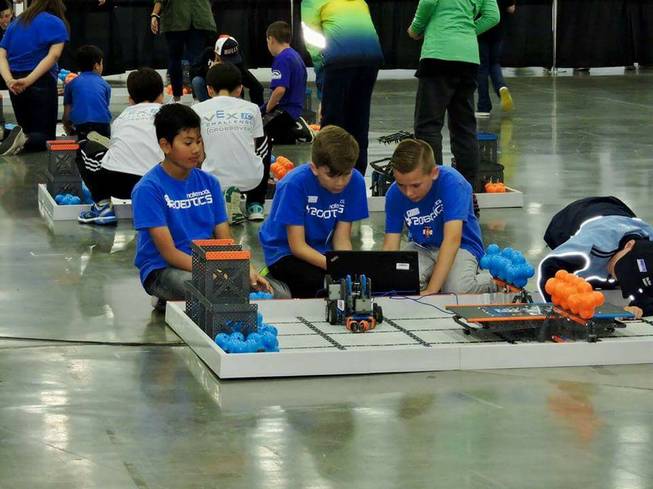 Nate Mack ES kids in robotics competition