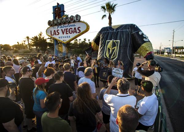 Vegas Goes Gold, Golden Knights Unveil New Third Jersey