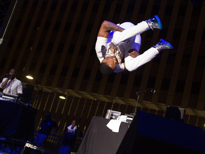 the-art-of-rap-at-downtown-events-center-rap-artists-ice-t-krs-one