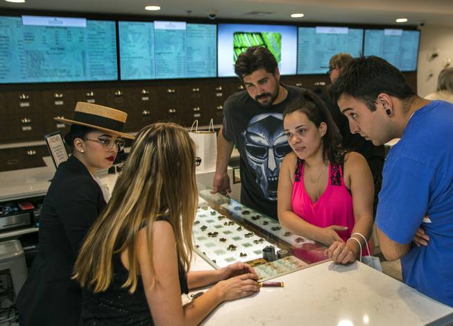 Nevada&#39;s first month of pot sales nets $3.7 million in taxes - Las Vegas Sun Newspaper
