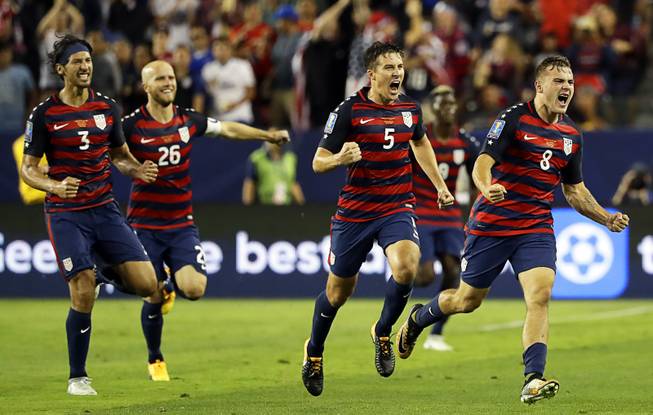 United States' Jordan Morris (8) celebrates with teammates after scoring a goal against Jamaica during the second half of the Gold Cup final soccer match in Santa Clara, Calif., Wednesday, July 26, 2017. 