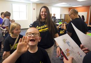 Jones Blackhurst Elementary School Tour Las Vegas Sun News