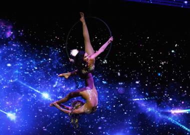 ‘WOW’ brings unique touches to the classic Vegas production show