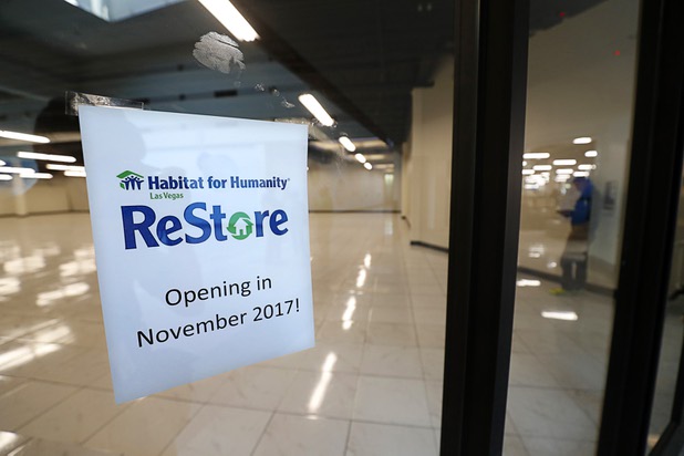 A Habitat for Humanity ReStore will occupy this space in the Boulevard Mall Wednesday, Oct. 25, 2017.